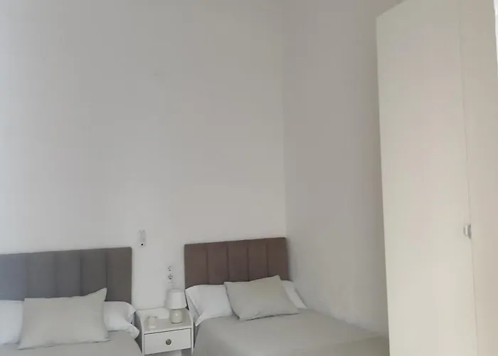 Estreno Centro Y Playa * Cádiz